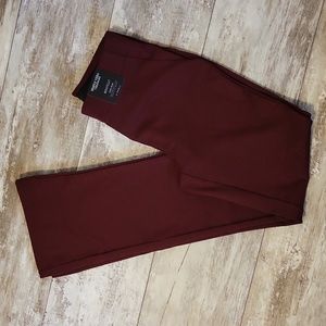 Simply Vera Verawang bootcut Slip on pants